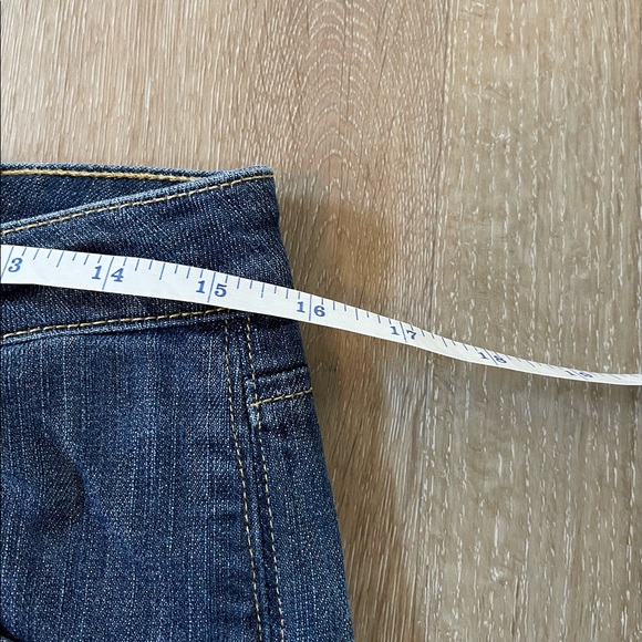 Hudson Style# W419DKS Crop Jeans Size 29 - Picture 8 of 12